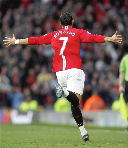 更加亲密 更加亲密