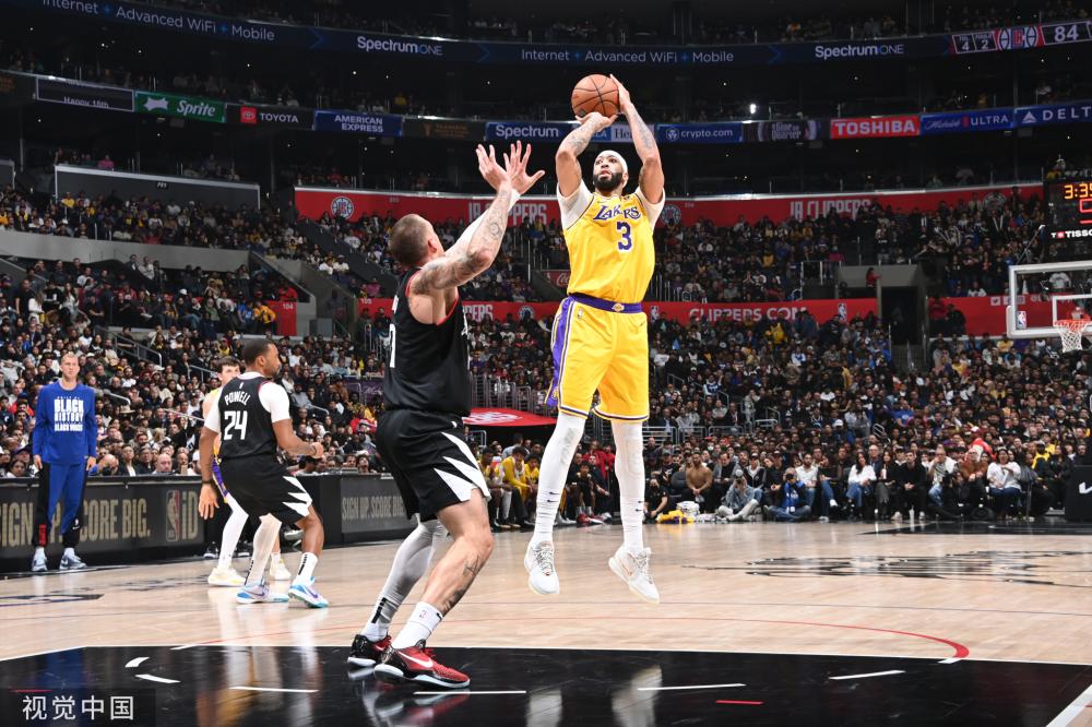 更象征着现 更象征着现